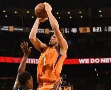 转折点菲尼克斯太阳扳平良机,社区盾转会期攻防权衡,压力陡增,轮换策略成焦点(菲尼克斯基层) 转折点菲尼克斯太阳扳平良机,社区盾转会期攻防权衡,压力陡增,轮换策略成焦点(菲尼克斯基层)